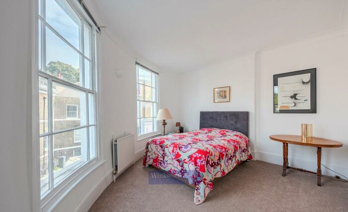 4 Bedroom Terraced House To Rent In Hanover Gardens, SE11