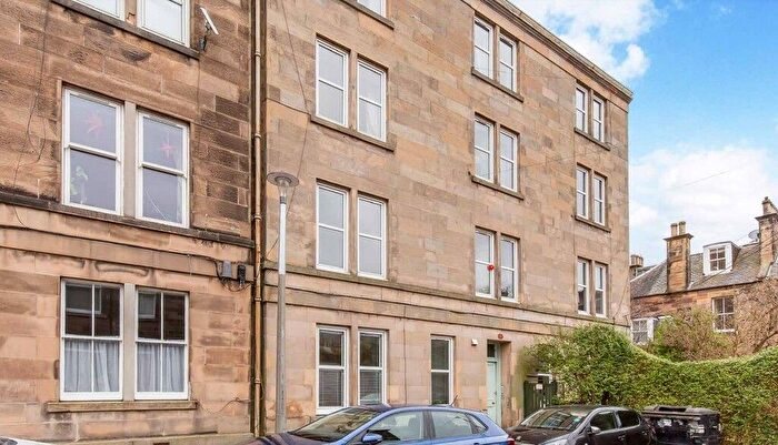 2 Bedroom Flat To Rent In Sciennes Hill Place, Newington, Edinburgh, EH9