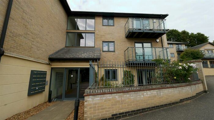 2 Bedroom Flat To Rent In Waters Meet, Huntingdon, PE29