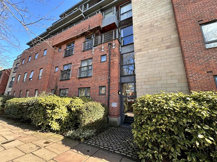 2 Bedroom Apartment To Rent In Collier Street, Manchester, M3
