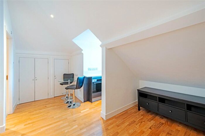 Studio To Rent In Fitzjohn's Avenue, Hampstead, NW3