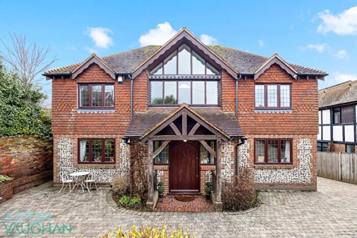 6 Bedroom Detached House For Sale In Gorham Avenue, Brighton, BN2