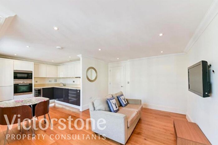 2 Bedroom Flat To Rent In Bloomsbury Mansions, Huntley Street, Bloomsbury, London, WC1E