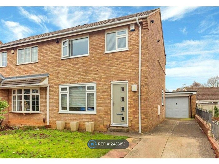 3 Bedroom Semi-Detached House To Rent In Langthorpe, Nunthorpe, Middlesbrough, TS7