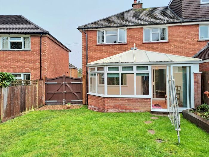 3 Bedroom Semi-Detached House To Rent In Nightingale Road, Kemsing, TN15