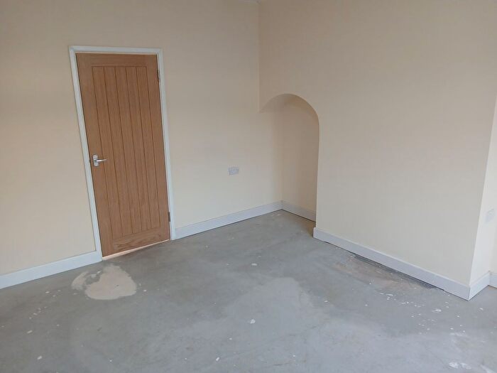 3 Bedroom Terraced House To Rent In The Avenue, Doncaster, DN5