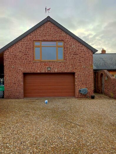 2 Bedroom Barn Conversion To Rent In Whimple, Exeter, EX5