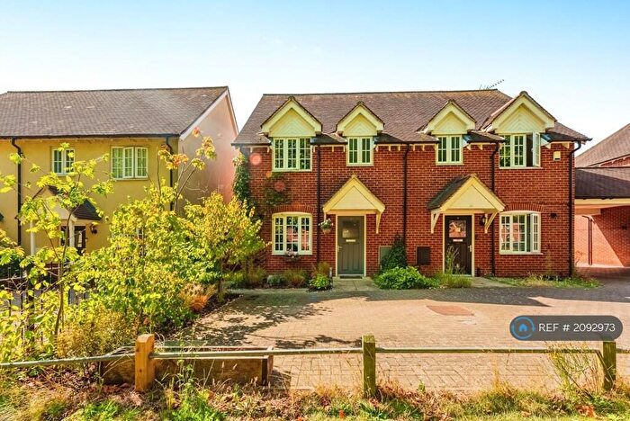 3 Bedroom Semi-Detached House To Rent In Lambeth Road, Colchester, CO2