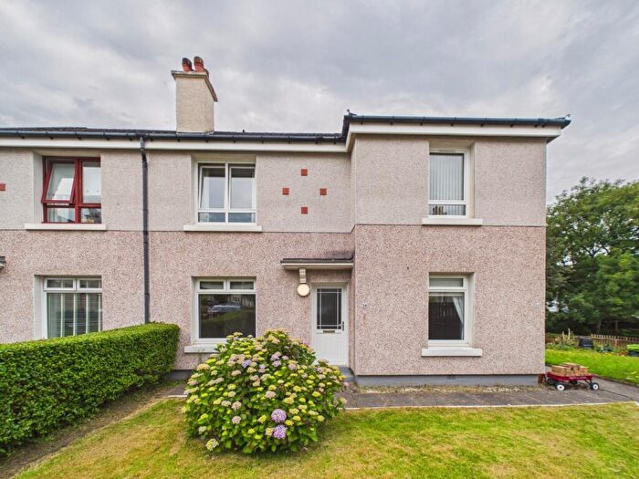 2 Bedroom Flat To Rent In Moidart Place, Glasgow, G52