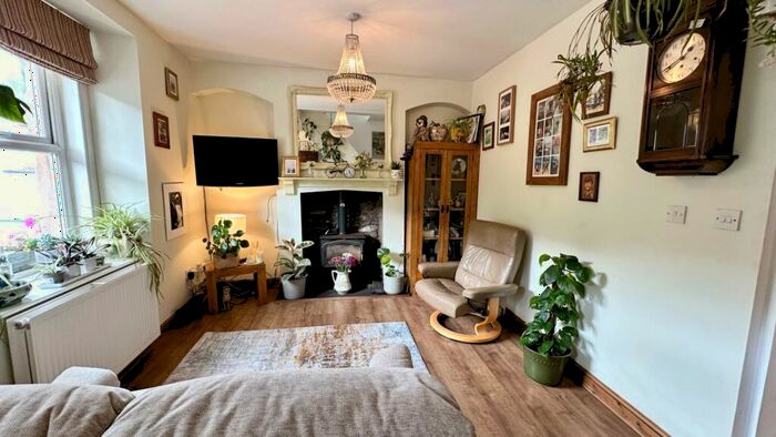 2 Bedroom Cottage For Sale In Frome Place, Stapleton, Bristol, BS16