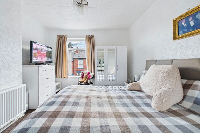 2 Bedroom Terraced House For Sale In Cartmell Road, Woodseats, S8