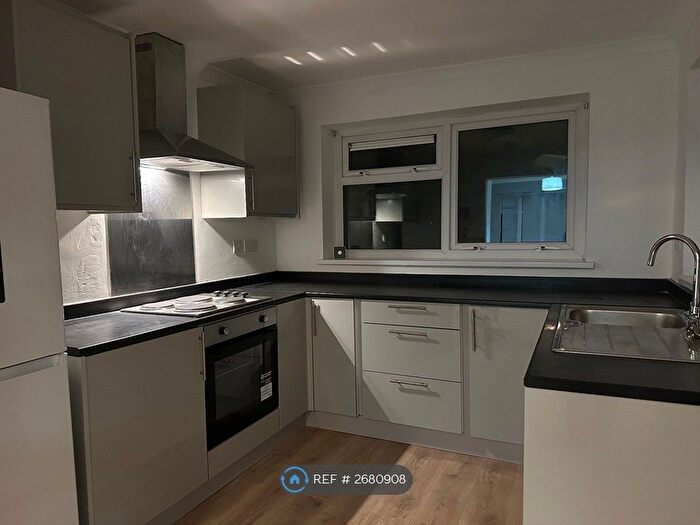 3 Bedroom Terraced House To Rent In Essex Terrace, Swansea, SA6