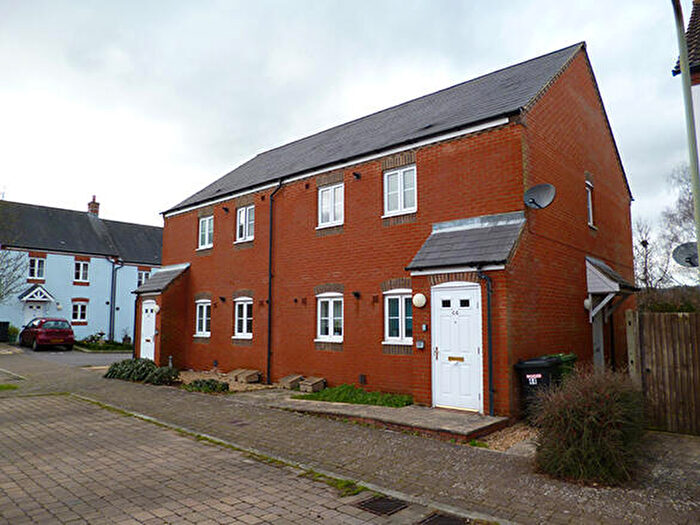 1 Bedroom Maisonette To Rent In Collingwood Way, Petersfield, Hampshire, GU31