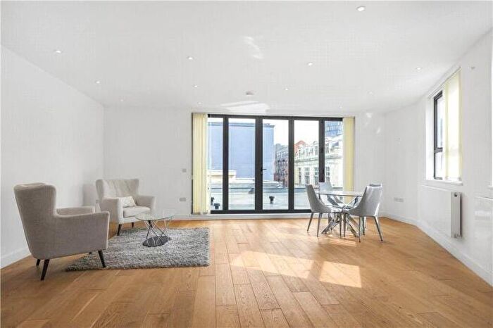 2 Bedroom Apartment For Sale In Vision House, Peerless Street, London, EC1V