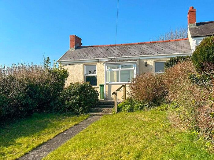 2 Bedroom Bungalow For Sale In Neyland Terrace, Neyland, Milford Haven, Pembrokeshire, SA73