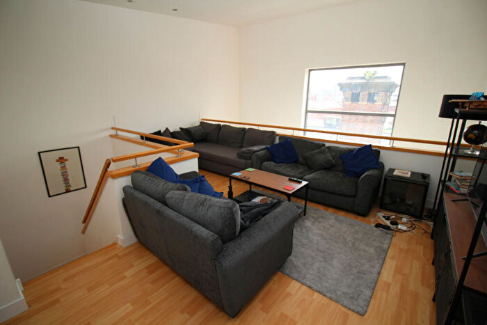 2 Bedroom Apartment To Rent In The Sorting House, Newton Street, Manchester, M1