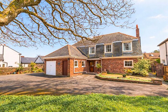 4 Bedroom Detached House For Sale In Caerphilly Road, Bassaleg, NP10