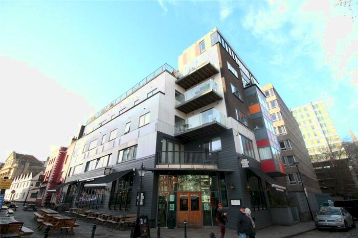 2 Bedroom Apartment To Rent In Riverside House, Welsh Back, Bristol, Somerset, BS1