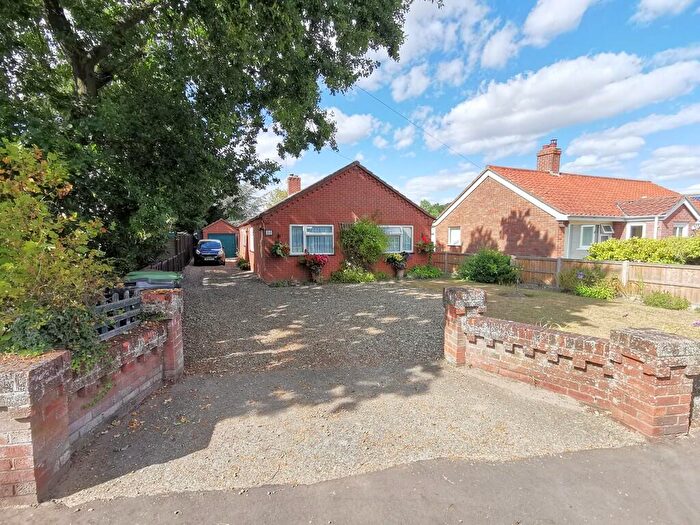 3 Bedroom Detached Bungalow For Sale In Mill Road, Ellingham, Bungay, NR35