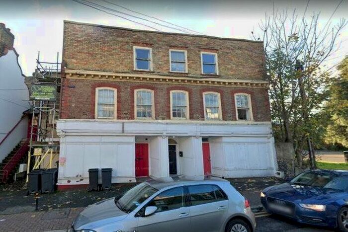 1 Bedroom Flat To Rent In High Street, Ramsgate, CT11