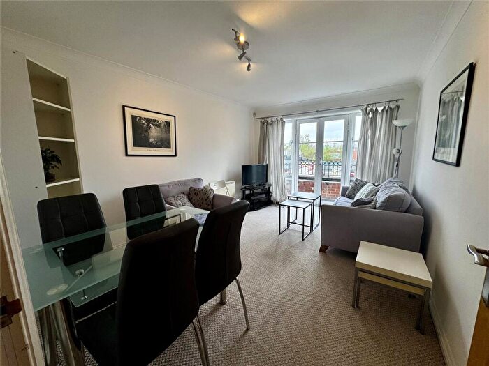 2 Bedroom Flat To Rent In Rowland Hill Court, Osney Lane, Oxford, OX1