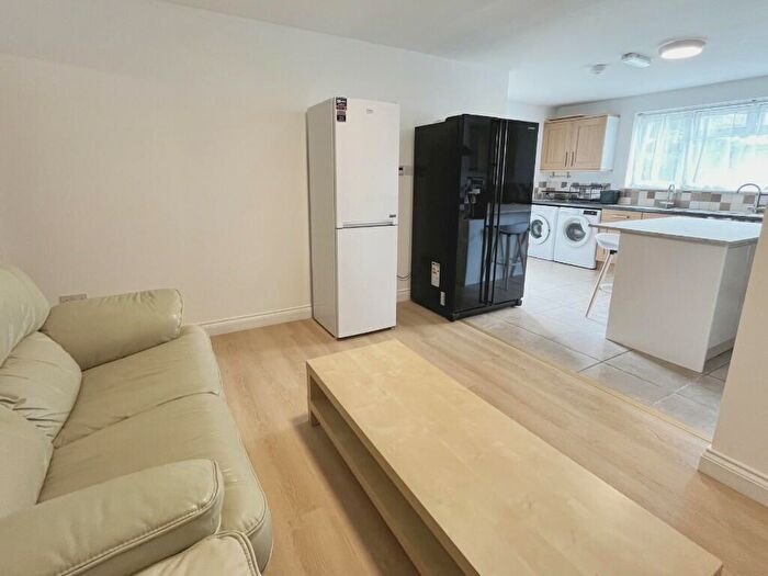 6 Bedroom Terraced House To Rent In Northville Road, Bristol, BS7