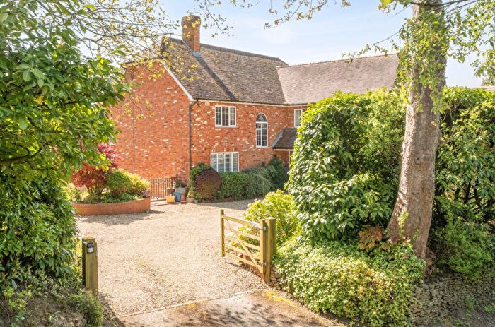 7 Bedroom Detached House For Sale In Hatch Lane, Liss, GU33
