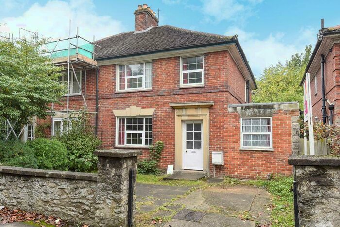 5 Bedroom Semi-Detached House To Rent In Gipsy Lane, Hmo Ready Bed, OX3