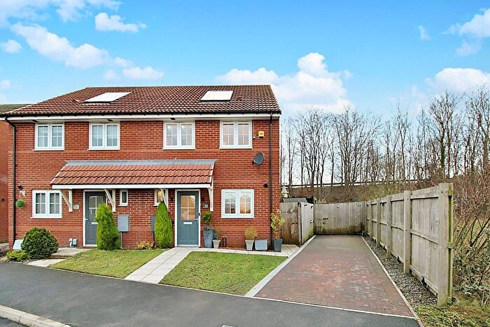 3 Bedroom Property To Rent In Old School Drive, Newcastle Upon Tyne, NE15