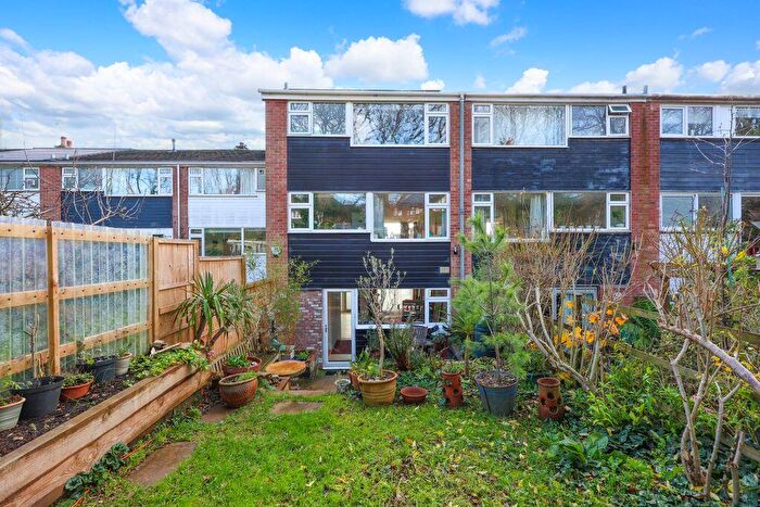 3 Bedroom Town House For Sale In Northover Road | Westbury On Trym, BS9