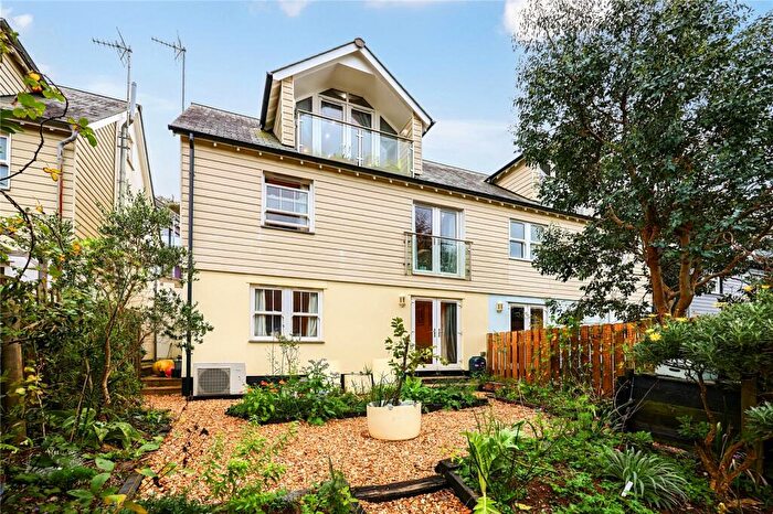 4 Bedroom Semi-Detached House For Sale In Trerose Coombe, Downderry, Cornwall, PL11