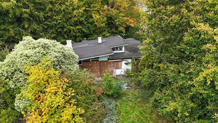 3 Bedroom Bungalow For Sale In Pinkneys Drive, Maidenhead, SL6