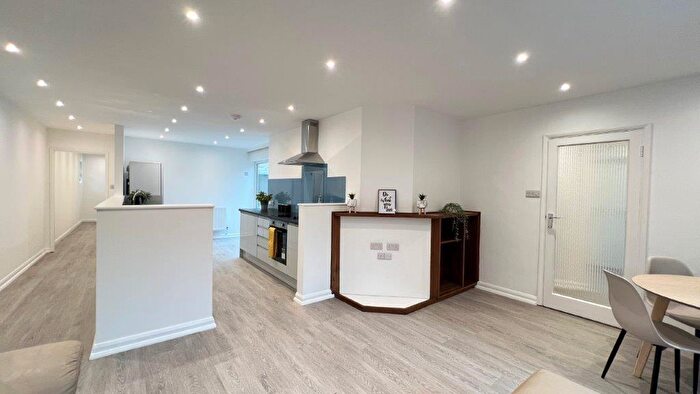 6 Bedroom House To Rent In St Stephens Hill, Canterbury, CT2