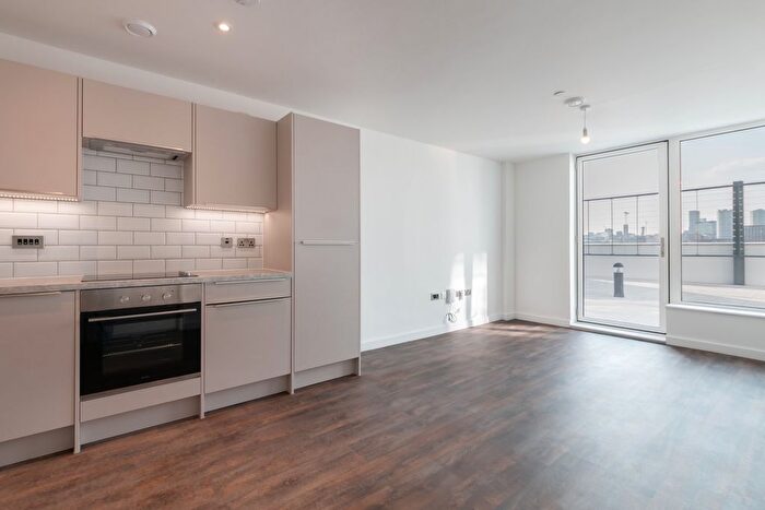 1 Bedroom Flat To Rent In Moseley Street, Birmingham, B12