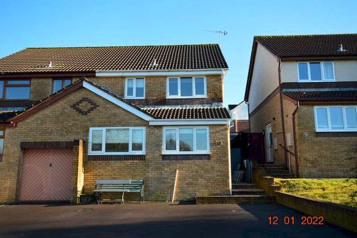 3 Bedroom Semi-Detached House To Rent In 69 Rowans Lane, Bryncethin, Bridgend, CF32