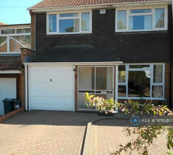 3 Bedroom Terraced House To Rent In Presthope Road, Birmingham, B29