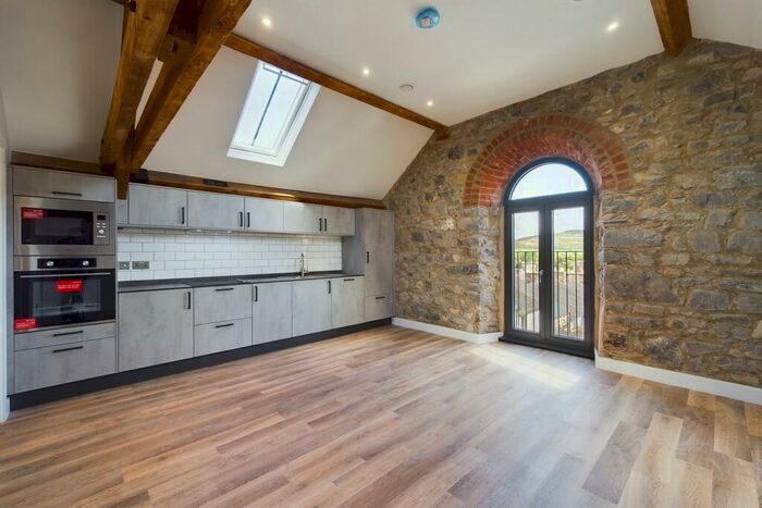 2 Bedroom Apartment To Rent In Flat, John Street, Carnforth, Lancashire, LA5