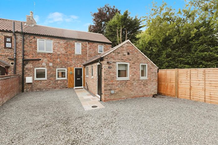 3 Bedroom End Of Terrace House For Sale In Strensall Road, Earswick, York, YO32