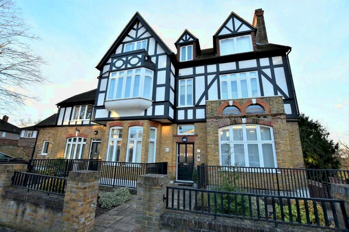 2 Bedroom Flat To Rent In Highland Road, Bromley, BR1