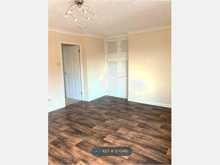 1 Bedroom Flat To Rent In William Street, Loughborough, LE11