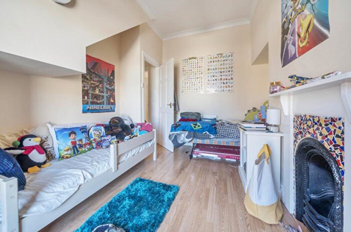 2 Bedroom End Of Terrace House For Sale In Aberdeen Street, Hull, HU9