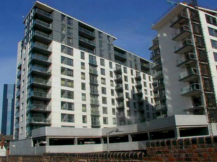 2 Bedroom Apartment To Rent In Centenary Plaza, Holliday Street, B1