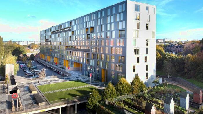 1 Bedroom Flat For Sale In The Avenue, Leeds, LS9