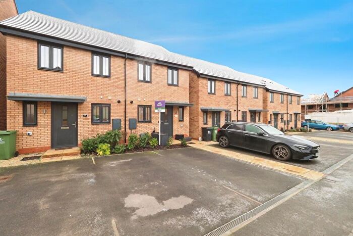 2 Bedroom Semi Detached House For Sale In Orangery Drive, Derby, DE22