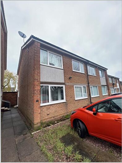 3 Bedroom House To Rent In Brett Drive, Birmingham, B32