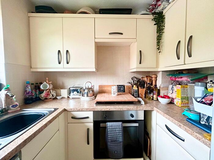 1 Bedroom Terraced House To Rent In Wellesley Close, Ash Vale, GU12