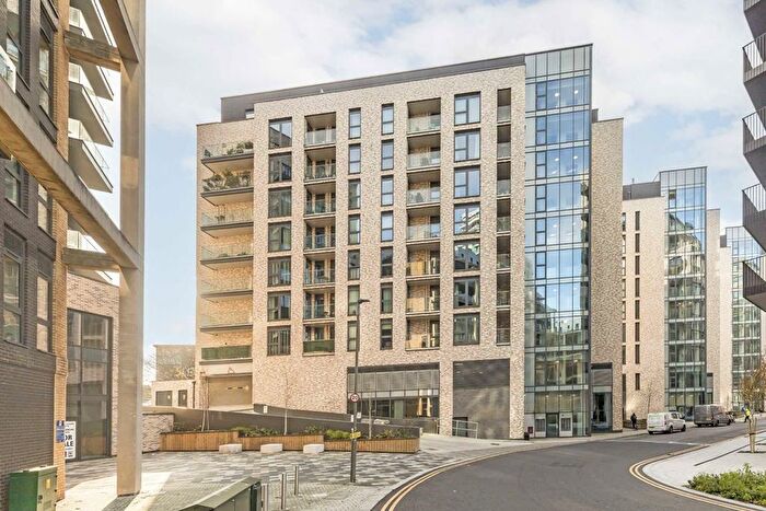 2 Bedroom Flat For Sale In Osiers Road, Wandsworth, SW18