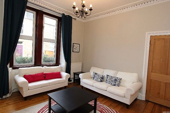 2 Bedroom Flat To Rent In Cambridge Gardens, Edinburgh, EH6