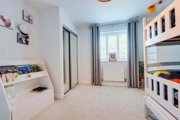 4 Bedroom Detached House For Sale In Reeds Close, Basildon, SS15