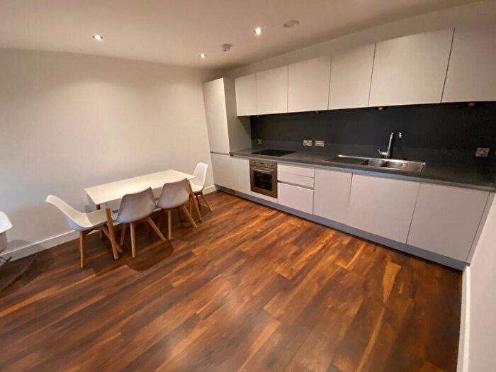 2 Bedroom Apartment To Rent In Ordsall Lane, Salford, M5